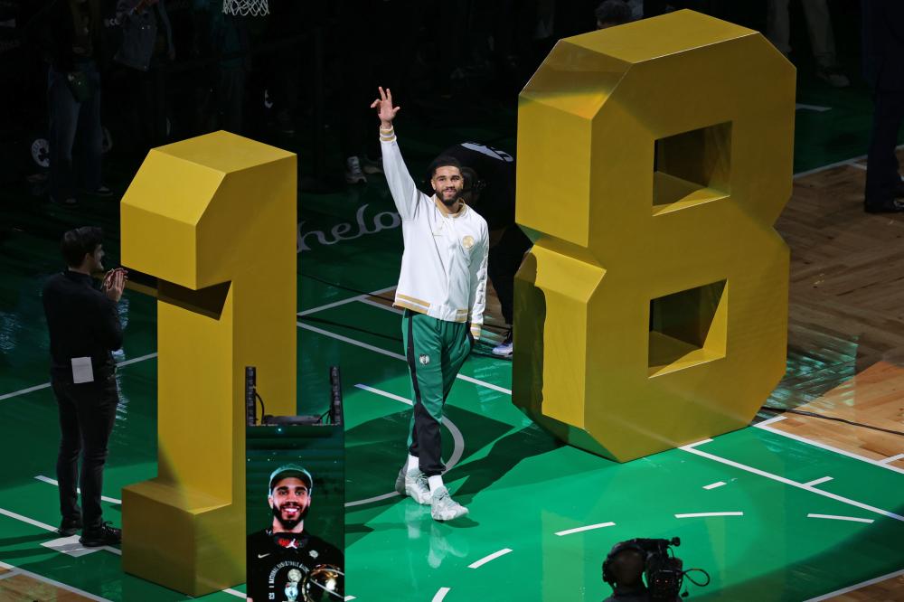 1岁的前锋 1岁的前锋