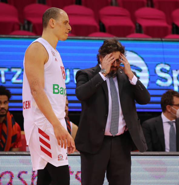 作为邻国 作为邻国