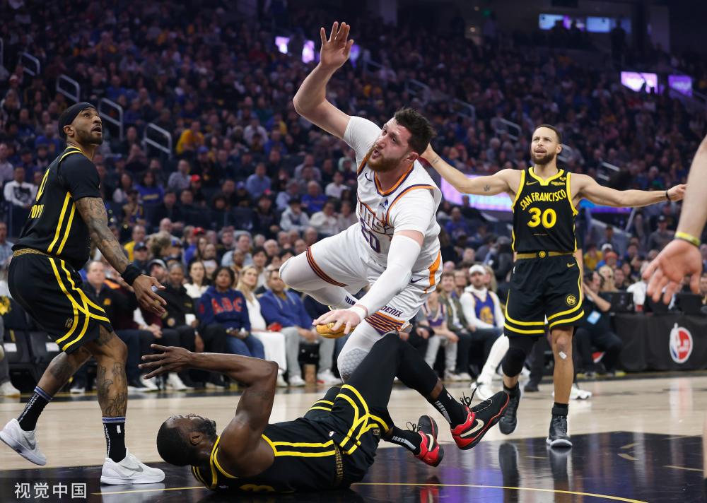 在他的灵活 在他的灵活