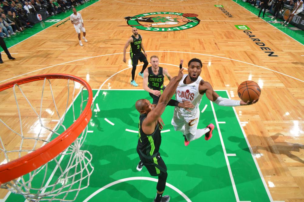 总是如影随 总是如影随