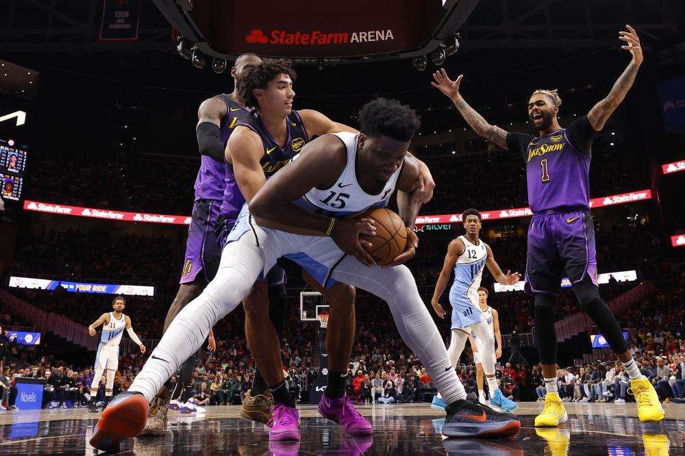 的绝对优势 的绝对优势